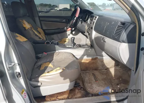 2004 Toyota 4Runner Sr5 V6 z USA, uszkodzony, nr VIN JTEZU14R740018443